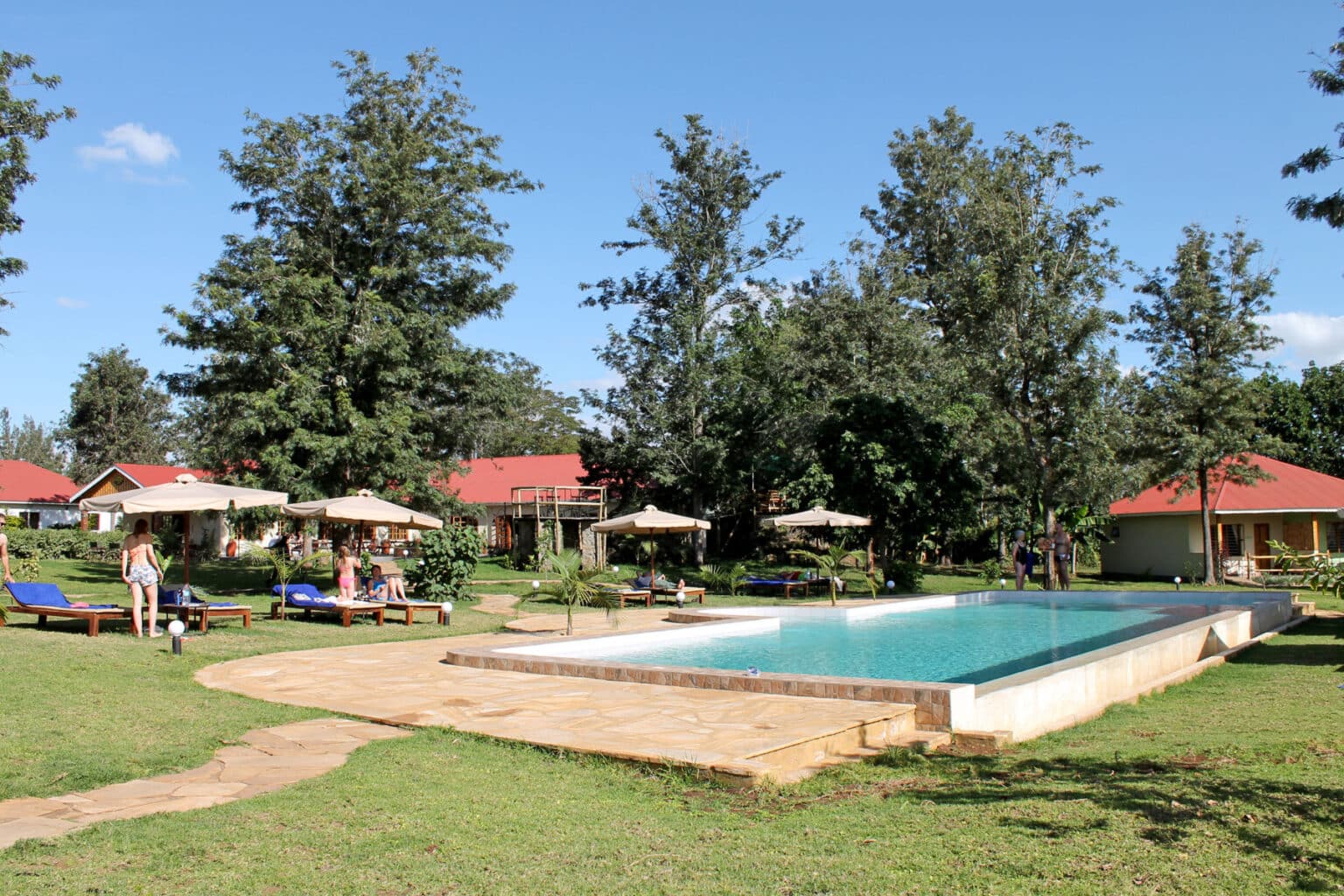 AVL-garden-03